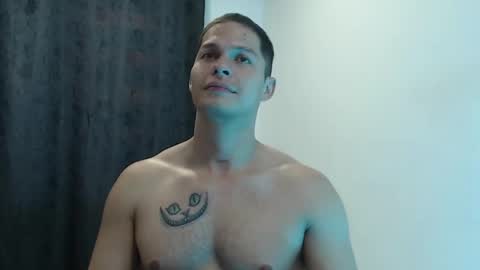 Domimick Crawford online show from February 19, 11:04 pm