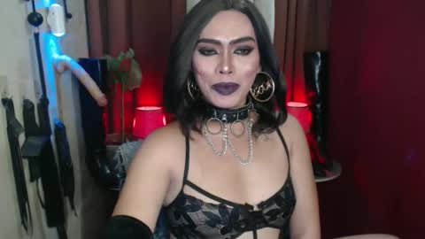 diana online show from April 22, 3:57 am