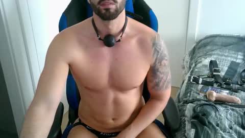 DominatedTitan online show from October 24, 10:27 am