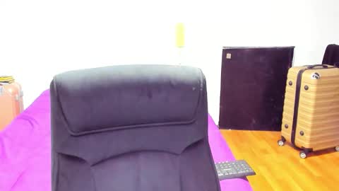 Your real love online show from October 11, 10:35 pm