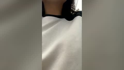   online show from April 16, 8:09 pm