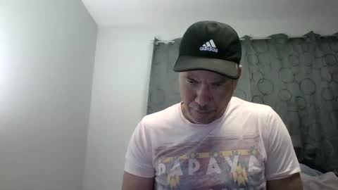 luis online show from February 11, 1:20 am