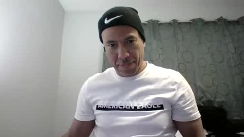 luis online show from January 30, 9:47 pm