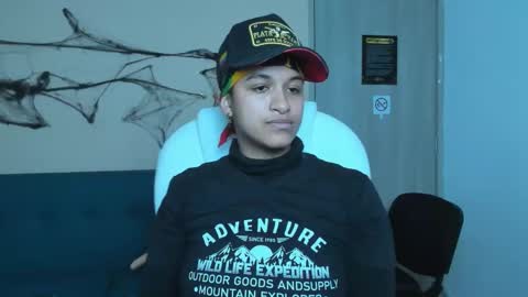 Dominick  online show from October 18, 5:33 am