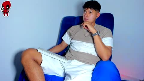  Dominic  online show from June 11, 12:32 am