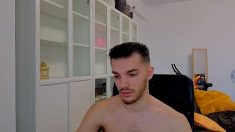 dominicvalente online show from February 6, 12:41 pm