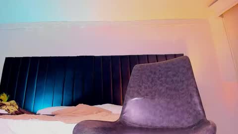 dominik_thompson777 online show from November 8, 8:17 am