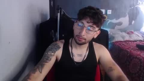 Snapshot of dominus_kane chatting on October 28, 1:34 pm dominus_kane online show from October 28, 1:34 pm