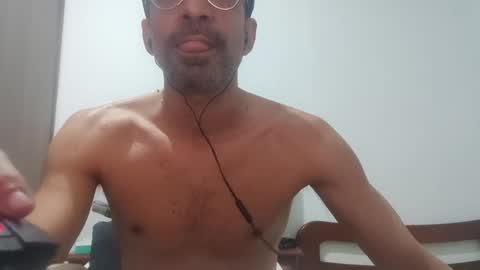 don__chi online show from December 12, 2:26 am