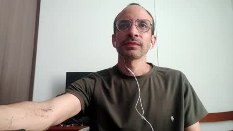 don__chi online show from February 22, 7:25 pm