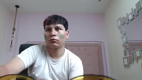 dondanys online show from September 11, 9:27 pm