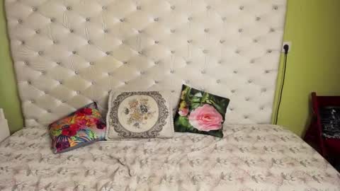 Snapshot of donnagriffin chatting on March 8, 8:44 am DonnaGriffin online show from March 8, 8:44 am