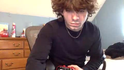 donutking42069 online show from February 15, 8:40 pm