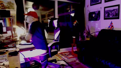 dopeleaf2 online show from December 8, 9:30 pm