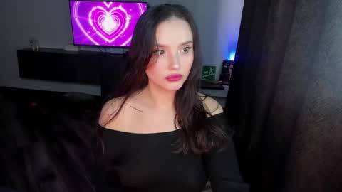 Dora Charmer online show from March 4, 12:57 pm