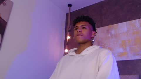 jaden online show from December 3, 1:27 pm