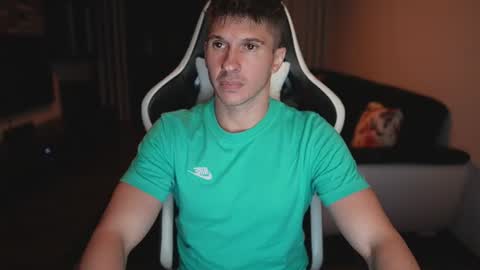 Dorian Reyes online show from July 20, 11:28 pm