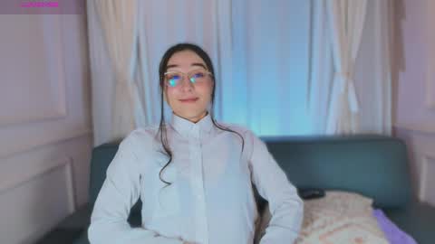 dorothy_valerisse online show from April 10, 10:53 am