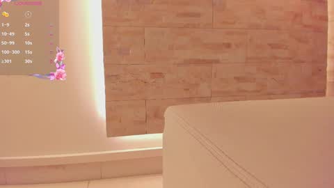  DOROTHY online show from February 19, 9:39 am