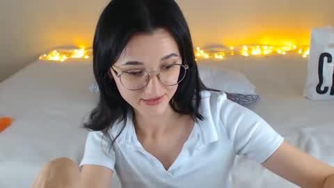 Your Dorotty online show from December 5, 4:48 am