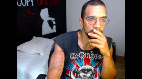 will online show from March 6, 7:21 pm