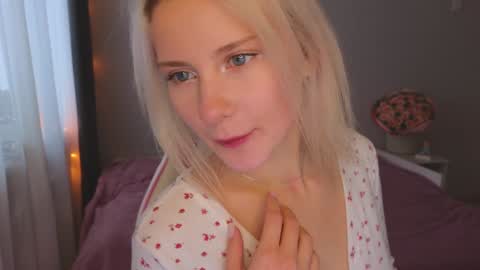 Lana  Eva  dont forget to give us a thumb up online show from December 26, 4:10 am