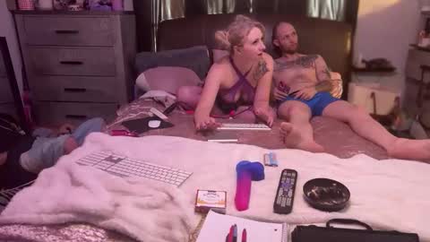 Chaz  Roxy Rain online show from May 21, 10:38 pm
