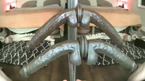 dpthroatorallybi online show from March 1, 3:55 am