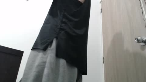 draco_boy2000 online show from March 13, 1:20 am