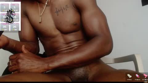 Snapshot of drake_brown_23 chatting on March 12, 6:51 am Drake 23 online show from March 12, 6:51 am
