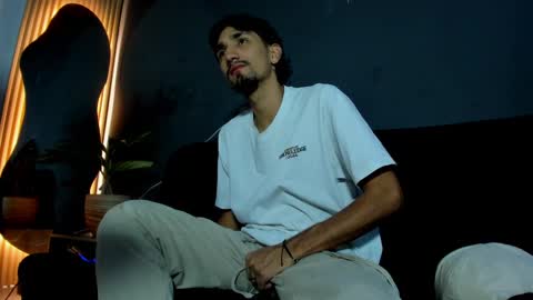 drake_franco online show from September 9, 12:16 pm