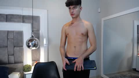 Drake Collinss online show from February 19, 12:25 am