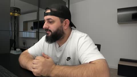 DravenPeak online show from October 7, 2:57 pm