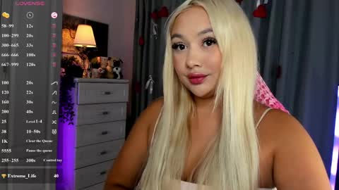  Mary   pvt open    use pink and blue app lovense online show from April 15, 4:10 pm