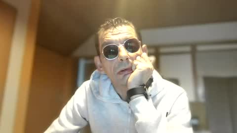 Dreambob online show from November 29, 10:45 am