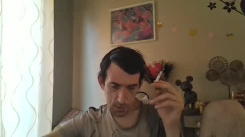 Snapshot of dreamguy38 chatting on February 26, 7:34 am dreamguy38 online show from February 26, 7:34 am