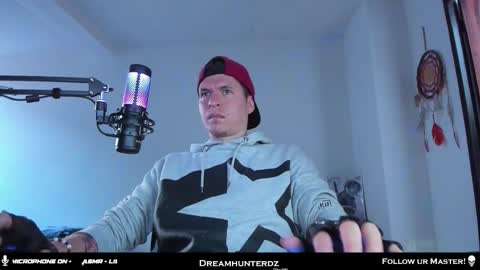 Your lord. - ONLINE  1500 Pm to 2100 Pm - New York Hour online show from October 15, 10:32 pm