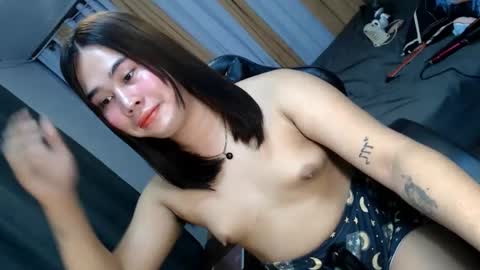 Stacy DONT FORGET TO FOLLOW ME AND THUMBS UP my wife samgrg2 online show from February 19, 7:59 pm