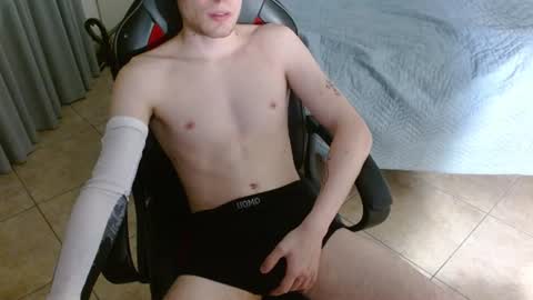 DreamBoy online show from June 22, 12:50 am