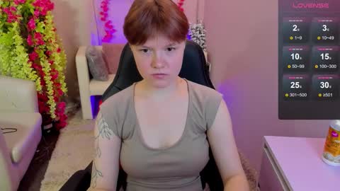 Snapshot of dreammyluna chatting on September 12, 9:39 pm Luna online show from September 12, 9:39 pm
