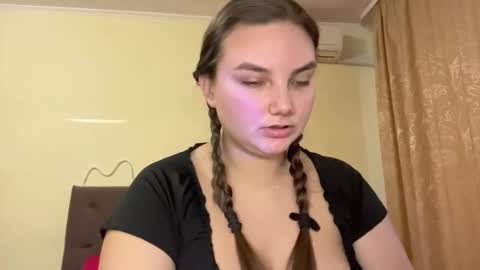 Mila online show from October 13, 2:41 pm