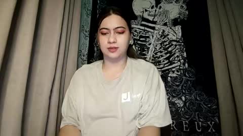 dreamycreamyst online show from February 23, 8:55 pm