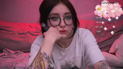 Tara  Sonny online show from March 2, 3:27 pm