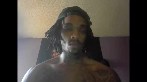 dripthehit online show from December 13, 9:51 pm