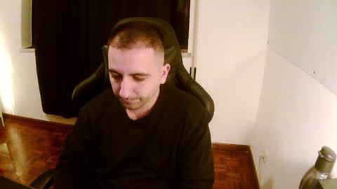 droooooones online show from February 8, 11:13 pm