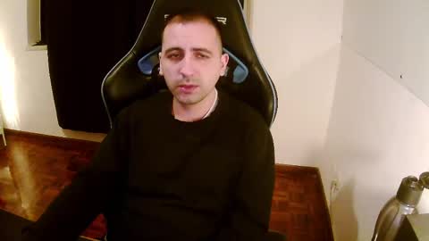 droooooones online show from February 12, 11:51 pm