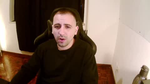 droooooones online show from February 7, 9:04 pm