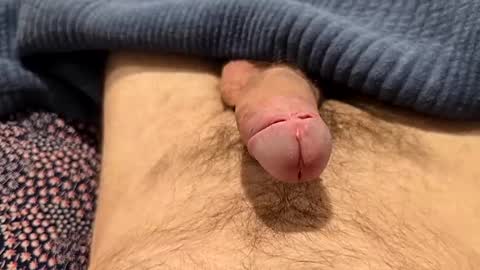 uncutgem92 online show from October 2, 3:05 am