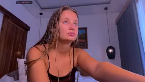 Mistress Lola Slavic witch online show from June 9, 5:18 am