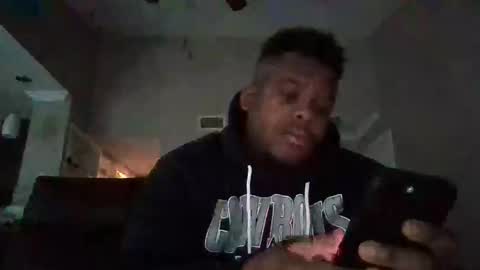 SmoovFanz online show from December 4, 5:45 pm